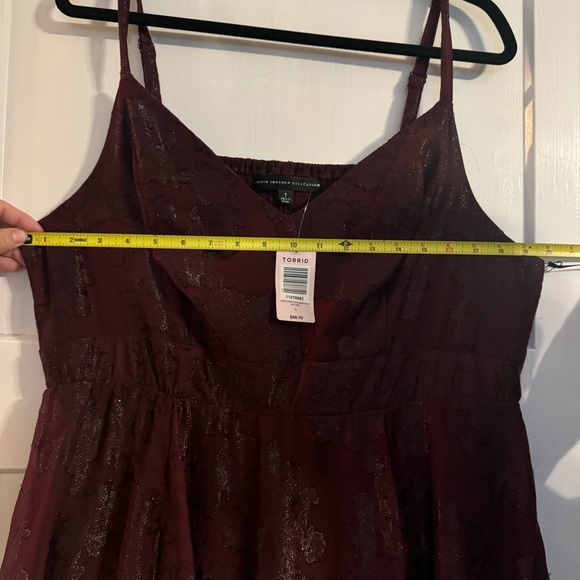 Torrid size 1 (XL) Insider Collection Burgundy Chiffon Handkerchief Hem Dress - Picture 10 of 12